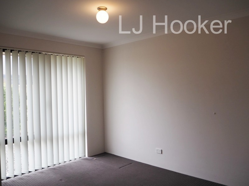 9 Kingfisher Way, Singleton WA 6175