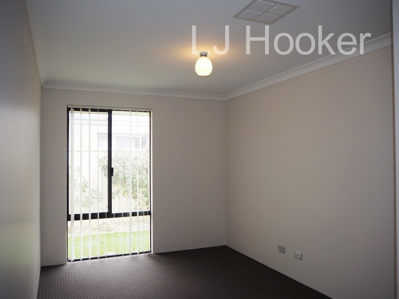 9 Kingfisher Way, Singleton WA 6175