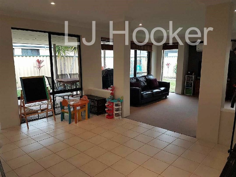 13 Freeling Road, Port Kennedy WA 6172