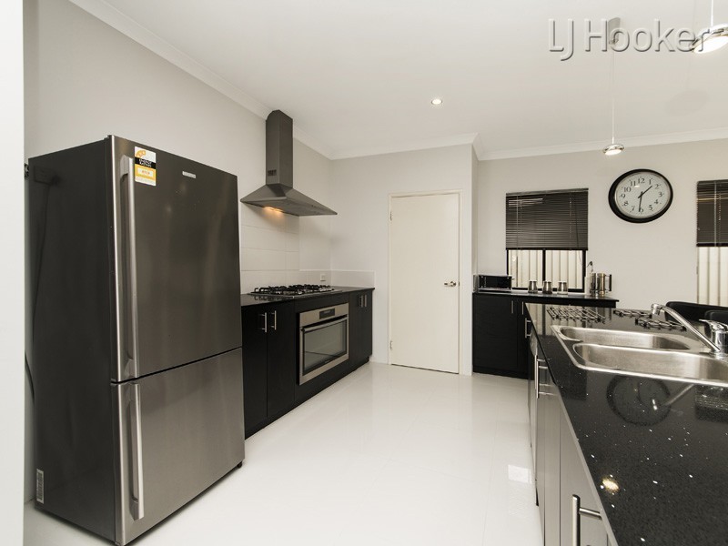 17 Sahara Drive, Baldivis WA 6171