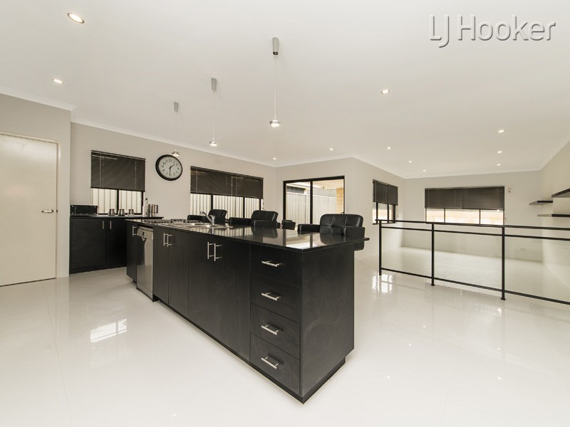 17 Sahara Drive, Baldivis WA 6171