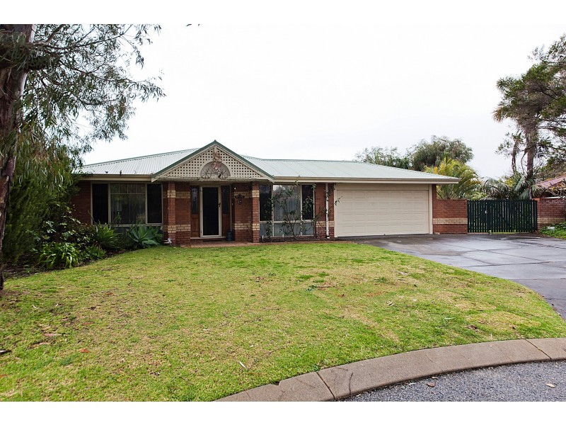 6 Columbus Court, Port Kennedy WA 6172