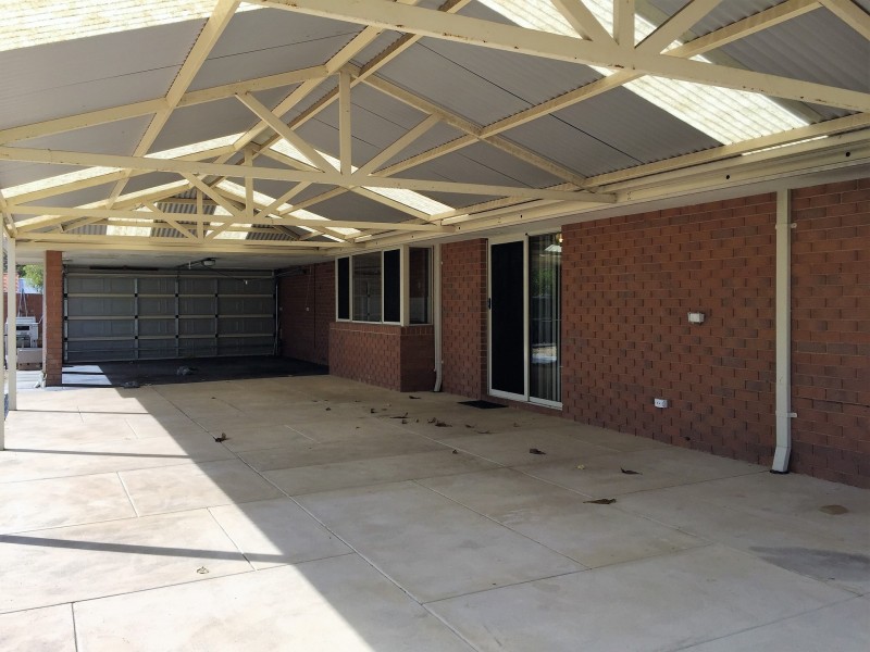 6 Columbus Court, Port Kennedy WA 6172