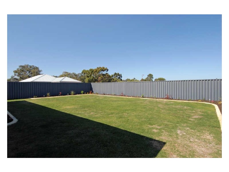 16 Starflower Way, Baldivis WA 6171