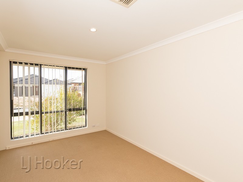 26 Elwell Street, Secret Harbour WA 6173