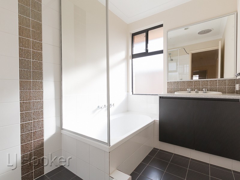 26 Elwell Street, Secret Harbour WA 6173