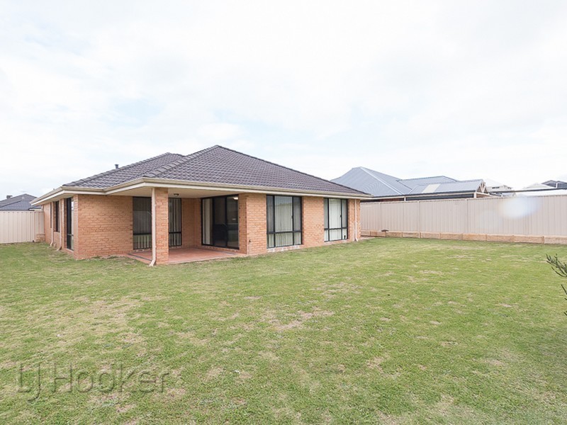 26 Elwell Street, Secret Harbour WA 6173