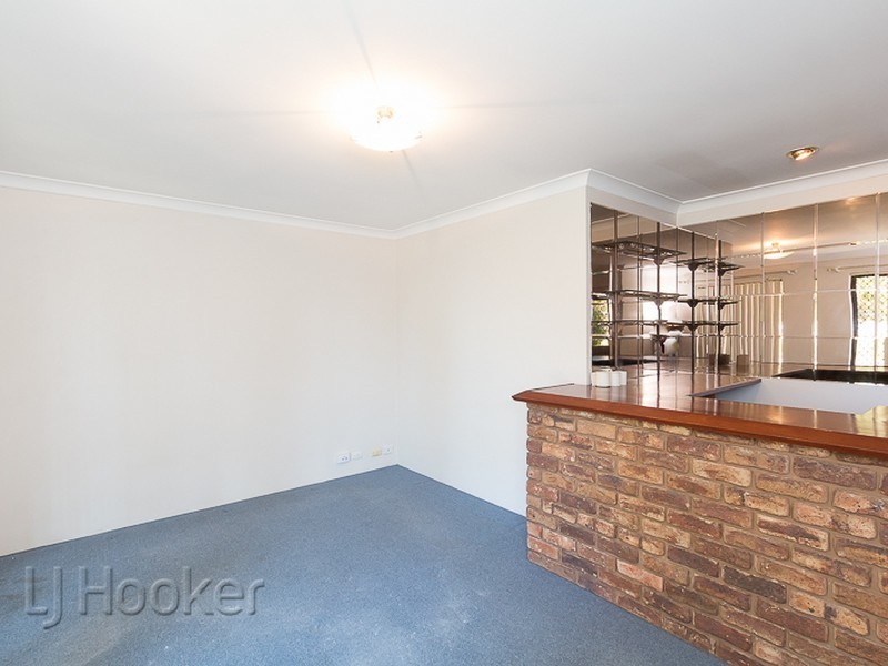 24 Carnegie Loop, Cooloongup WA 6168
