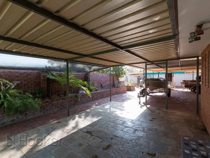 24 Carnegie Loop, Cooloongup WA 6168