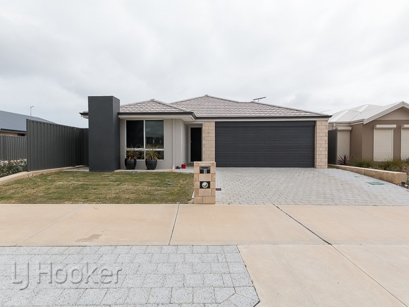 9 Strathallen Street, Baldivis WA 6171
