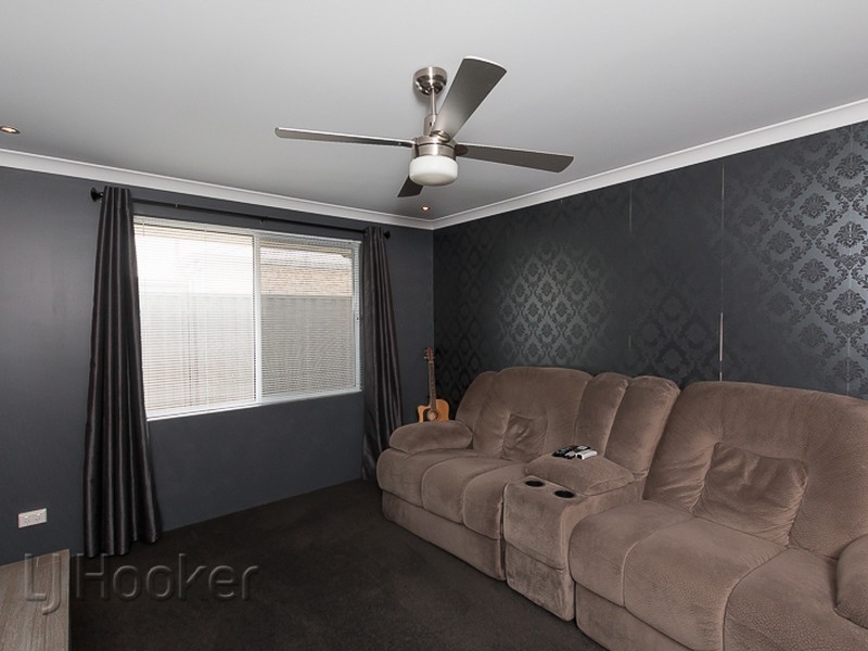 9 Strathallen Street, Baldivis WA 6171