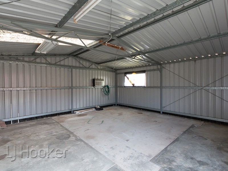 17 Mayflower Close, Port Kennedy WA 6172