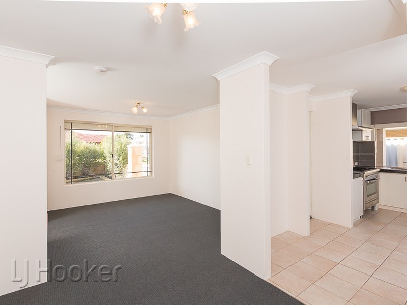 17 Mayflower Close, Port Kennedy WA 6172