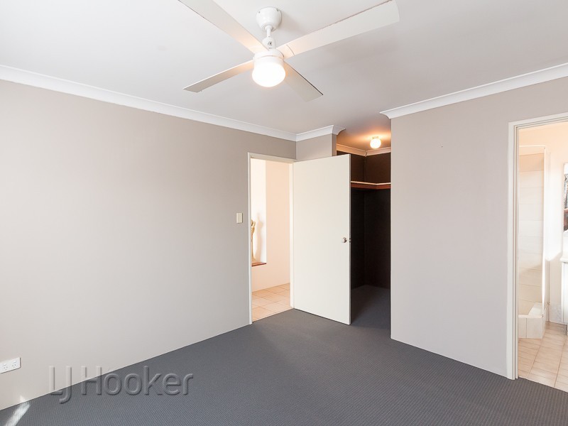 17 Mayflower Close, Port Kennedy WA 6172