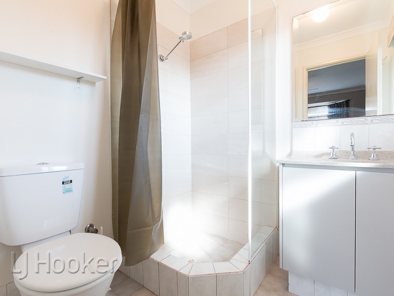 17 Mayflower Close, Port Kennedy WA 6172