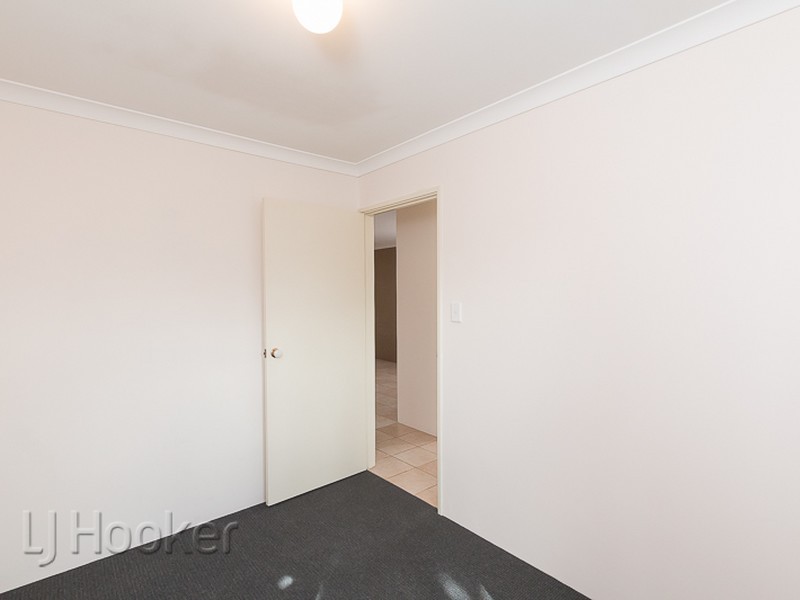 17 Mayflower Close, Port Kennedy WA 6172