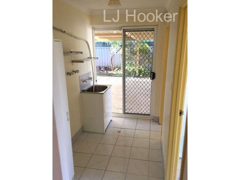 11 Silver Grove, Warnbro WA 6169