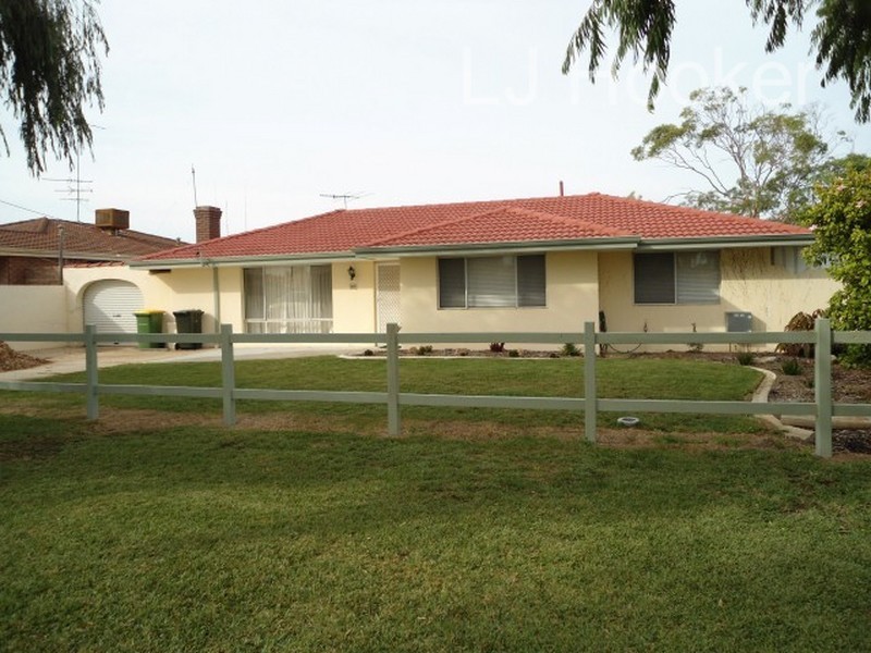 25 Okehampton Road, Warnbro WA 6169