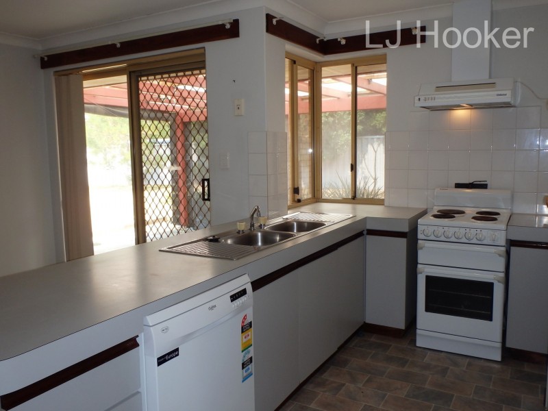 14 Georgetown Drive, Safety Bay WA 6169