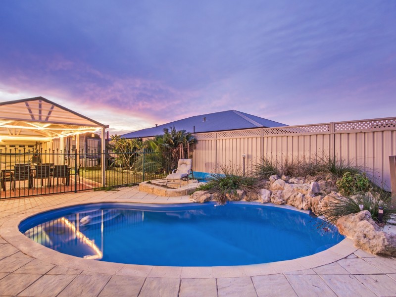 6 Taviano Vista, Secret Harbour WA 6173