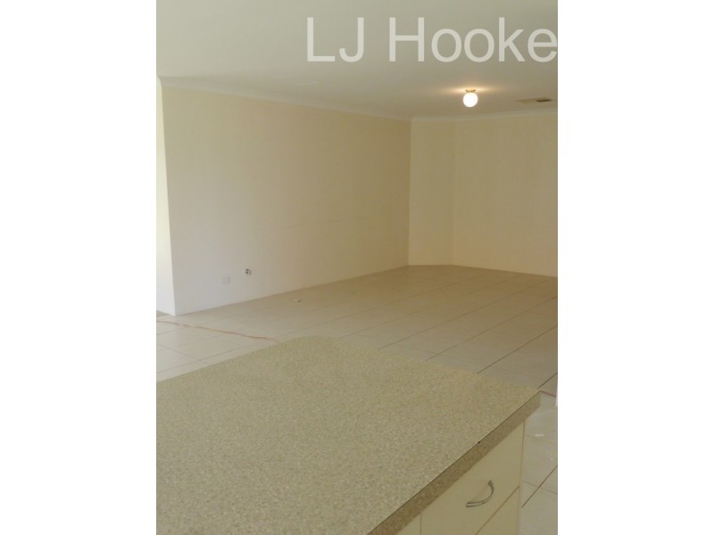 31 Antonio Circuit, Port Kennedy WA 6172