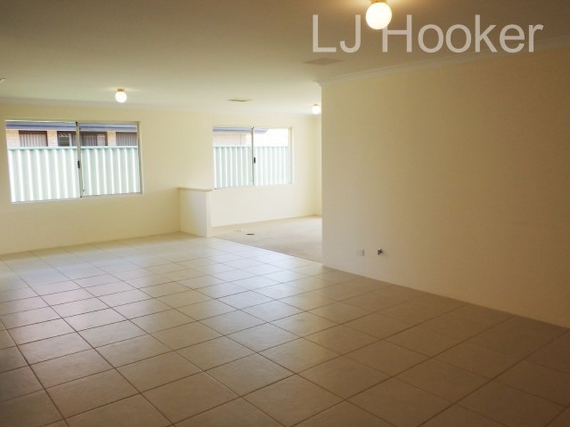 31 Antonio Circuit, Port Kennedy WA 6172