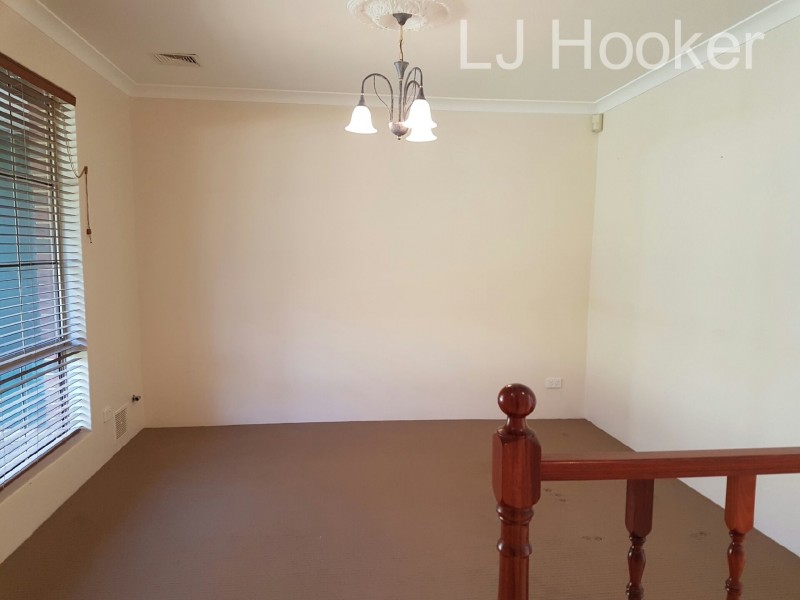 52 Perham Crescent, Leda WA 6170