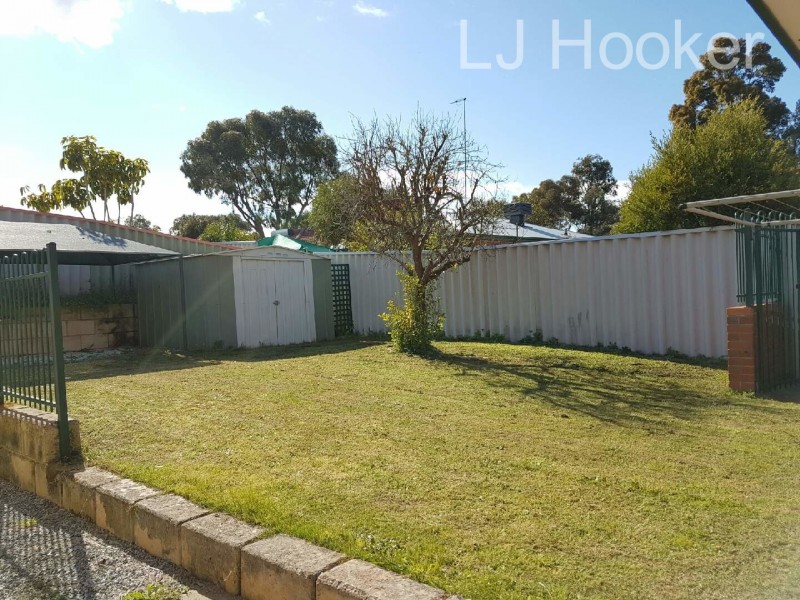 52 Perham Crescent, Leda WA 6170