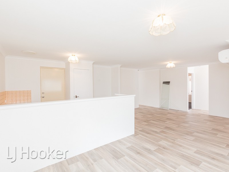 12 Seaspray Place, Waikiki WA 6169