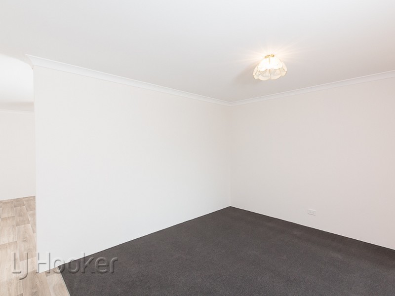 12 Seaspray Place, Waikiki WA 6169