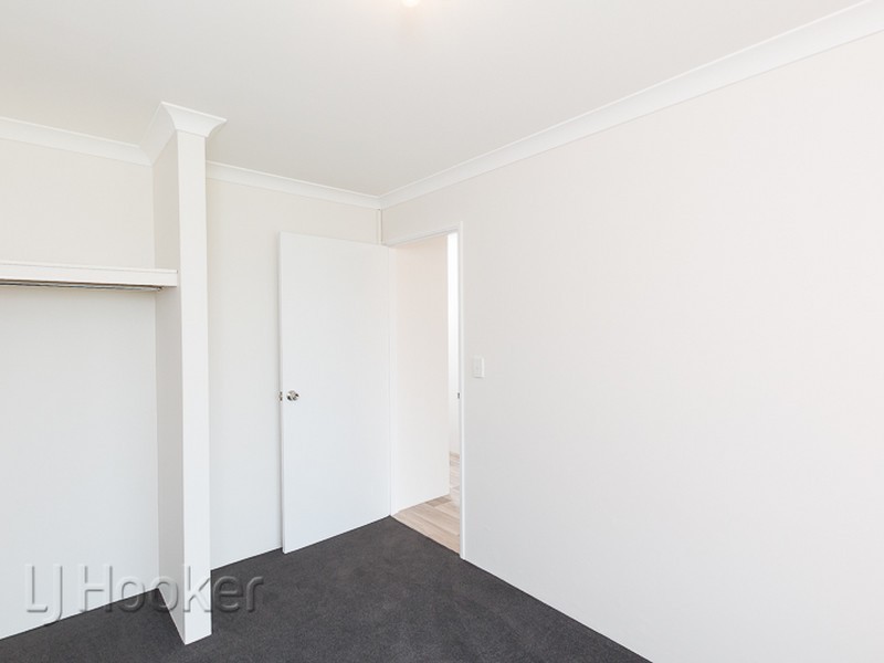 12 Seaspray Place, Waikiki WA 6169