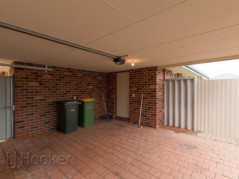 12 Seaspray Place, Waikiki WA 6169