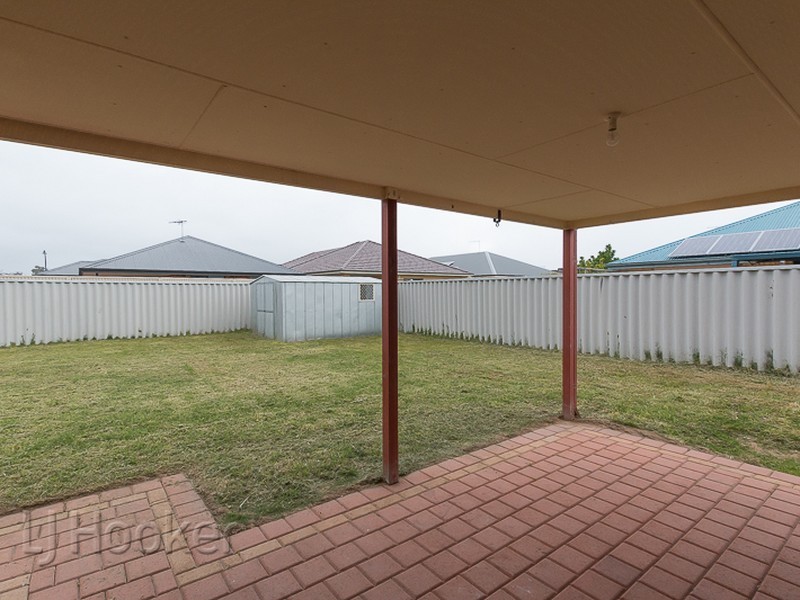 12 Seaspray Place, Waikiki WA 6169