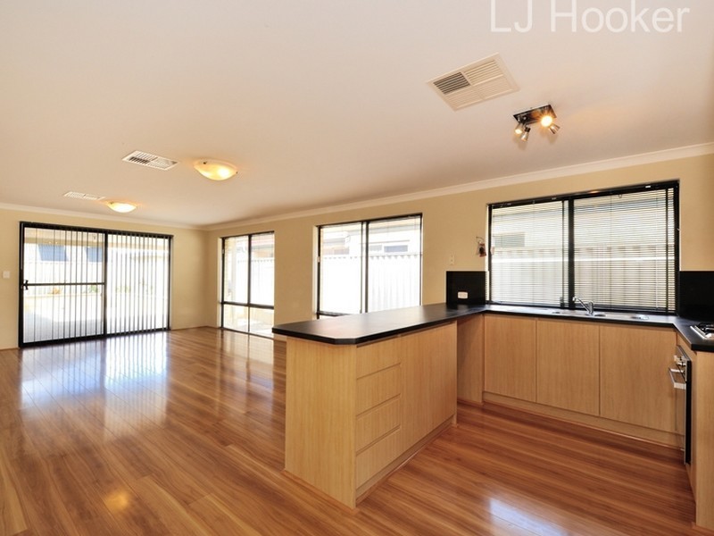 25 Kumarina Drive, Secret Harbour WA 6173