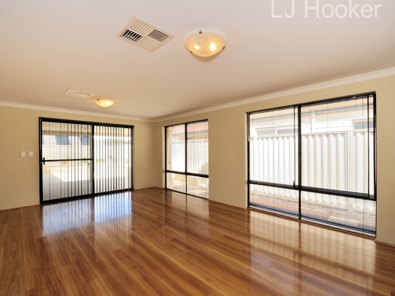 25 Kumarina Drive, Secret Harbour WA 6173