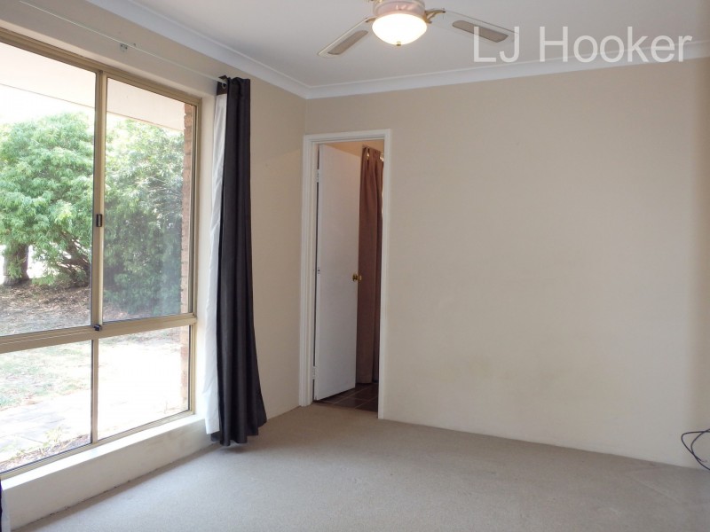 4 Darkins Retreat, Parmelia WA 6167