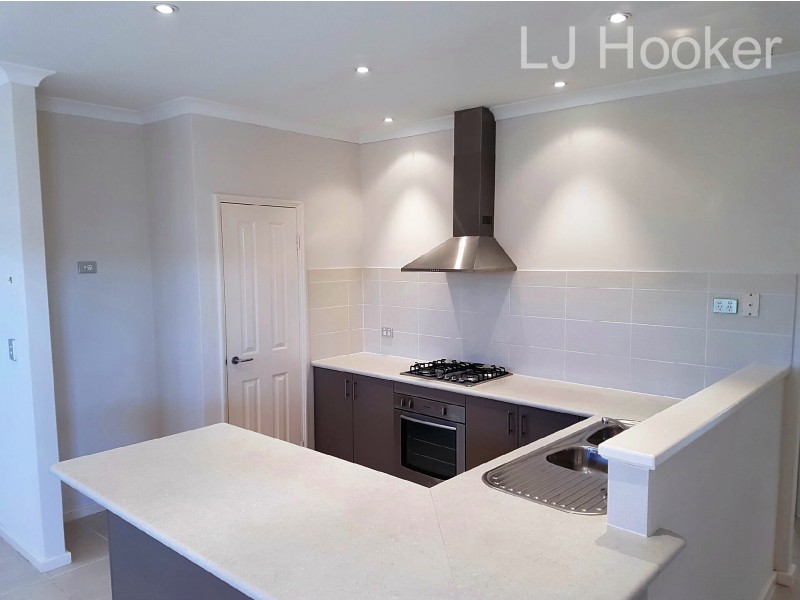 21 Swanbourne Avenue, Secret Harbour WA 6173