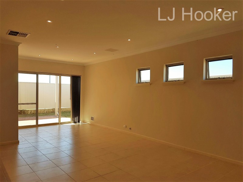 21 Swanbourne Avenue, Secret Harbour WA 6173