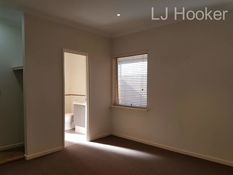 21 Swanbourne Avenue, Secret Harbour WA 6173