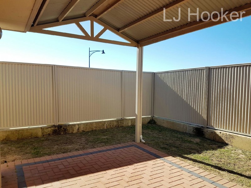 21 Swanbourne Avenue, Secret Harbour WA 6173