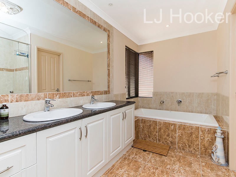 81 Tranby Drive, Baldivis WA 6171