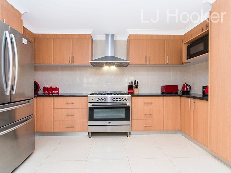 81 Tranby Drive, Baldivis WA 6171