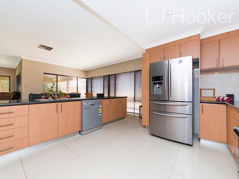 81 Tranby Drive, Baldivis WA 6171