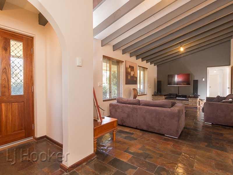 30 Adina Way, Rockingham WA 6168