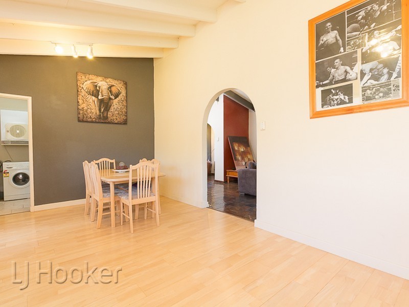 30 Adina Way, Rockingham WA 6168