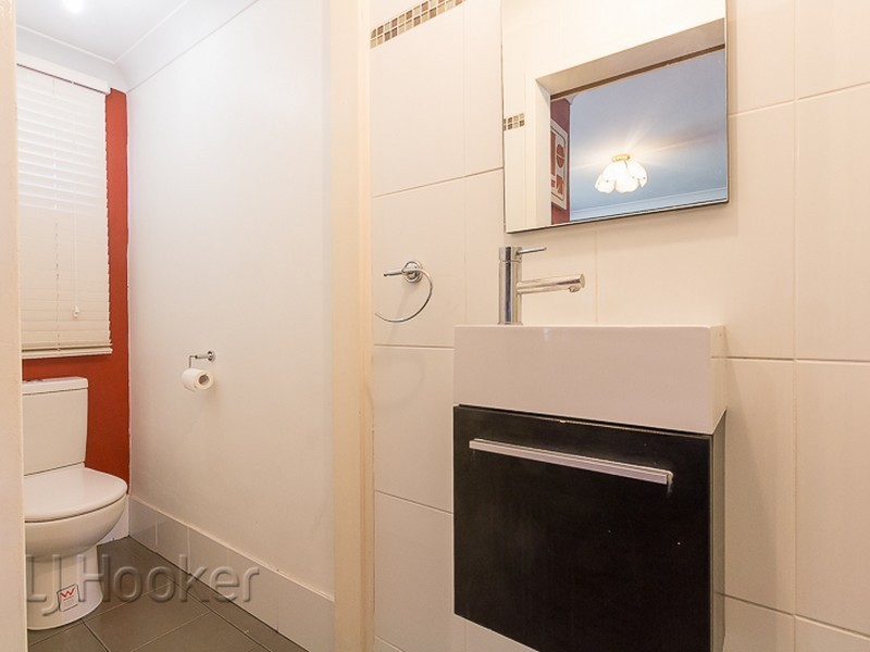 30 Adina Way, Rockingham WA 6168