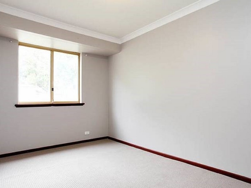 14 Abalone Crescent, Waikiki WA 6169