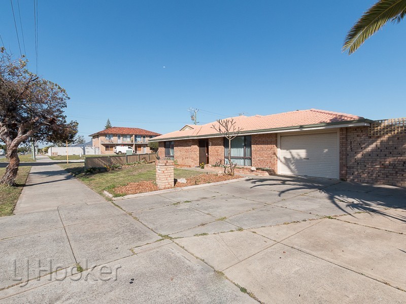 29 Malibu Road, Safety Bay WA 6169