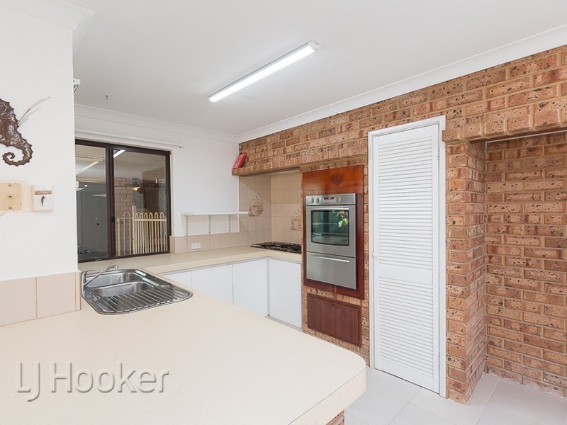 29 Malibu Road, Safety Bay WA 6169