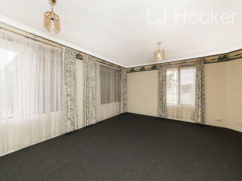 45 St Andrews Loop, Cooloongup WA 6168